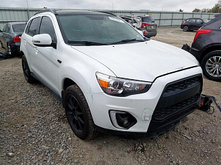 MITSUBISHI OUTLANDER SPORT SE 2015