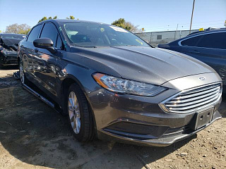 FORD FUSION SE HYBRID 2017