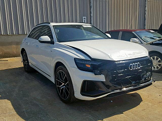 AUDI Q8 PRESTIGE S-LINE