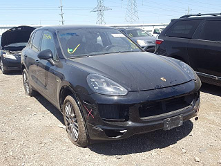 PORSCHE CAYENNE SE HYBRID 2016