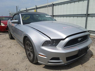 FORD MUSTANG 2013