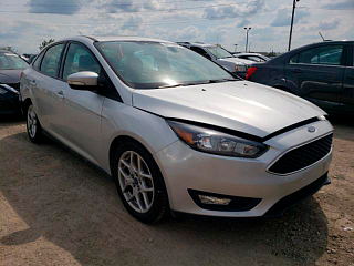 FORD FOCUS SE 2015
