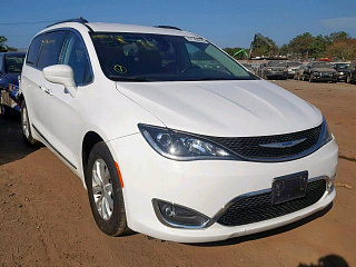 CHRYSLER PACIFICA TOURING L