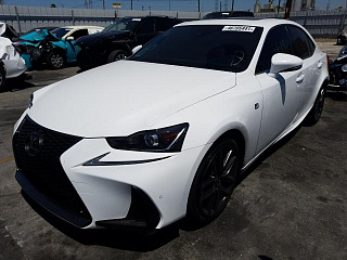 LEXUS IS 300 2018