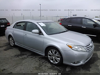   TOYOTA AVALON , 2011