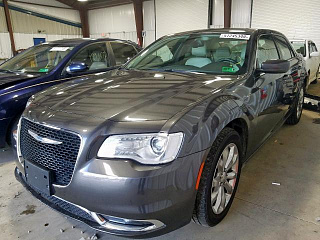 CHRYSLER 300 LIMITED 2015
