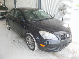 SUZUKI KIZASHI SE 2012