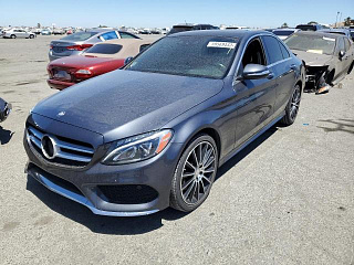 MERCEDES-BENZ C 300 2015