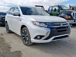 MITSUBISHI OUTLANDER SE 2018