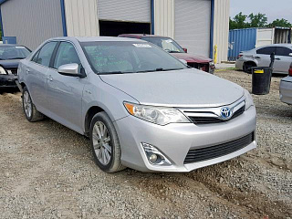 TOYOTA CAMRY HYBRID 2012