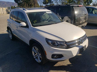 VOLKSWAGEN TIGUAN S 2013