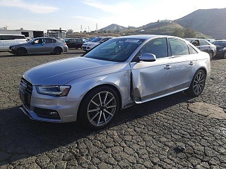 AUDI A4 PREMIUM 2015
