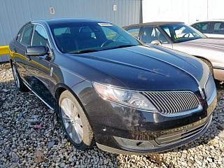 LINCOLN MKS, 2015