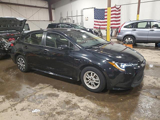 TOYOTA COROLLA LE 2021