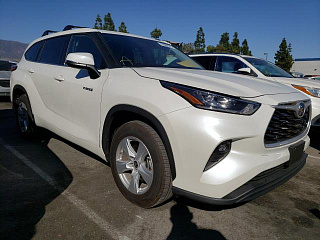 TOYOTA HIGHLANDER HYBRID LE 2020