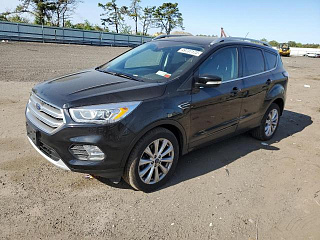 FORD ESCAPE TITANIUM 2017