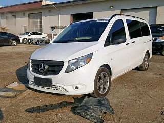 MERCEDES-BENZ METRIS 2015