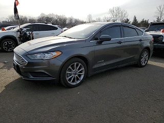 FORD FUSION SE HYBRID 2017
