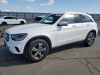 MERCEDES-BENZ GLC 300 2022