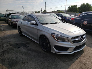 MERCEDES-BENZ CLA 250 4MATIC 2015