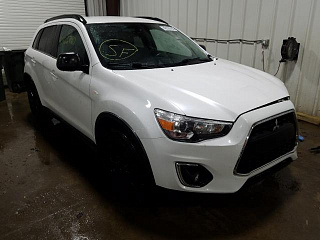 MITSUBISHI OUTLANDER SPORT LE 2013