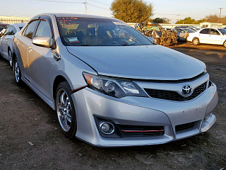 TOYOTA CAMRY SE 2012