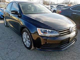 VOLKSWAGEN JETTA SE 2016
