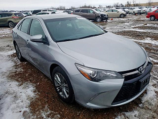 TOYOTA CAMRY LE 2016
