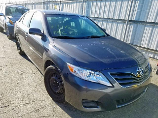 TOYOTA CAMRY BASE 2010