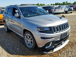 JEEP GRAND CHEROKEE SRT-8