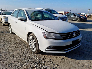 VOLKSWAGEN JETTA SEL 2015