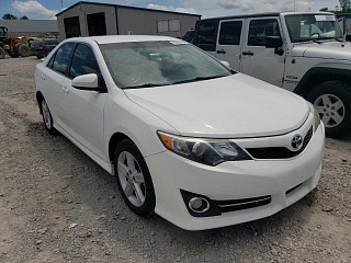 TOYOTA CAMRY L 2013