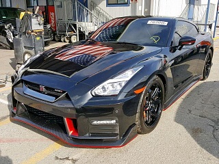 NISSAN GT-R PREMIUM