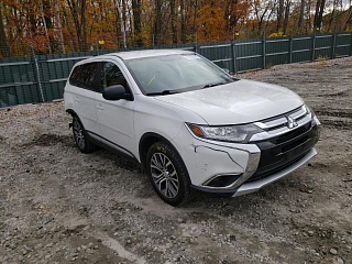MITSUBISHI OUTLANDER SE 2016