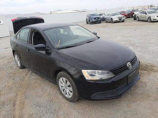 VOLKSWAGEN JETTA BASE 2013