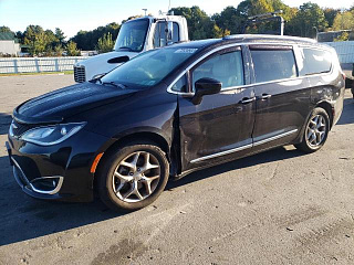 CHRYSLER PACIFICA TOURING L 2019