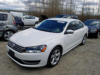 VOLKSWAGEN PASSAT SE 2013