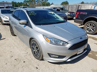 FORD FOCUS SE 2015