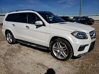 MERCEDES-BENZ GL 550 4MATIC 2015