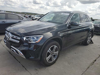 MERCEDES-BENZ GLC 300 2020