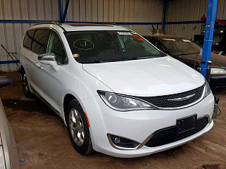 CHRYSLER PACIFICA LIMITED , 2017