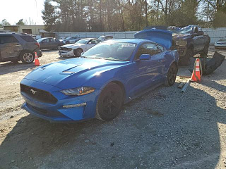 FORD MUSTANG 2020