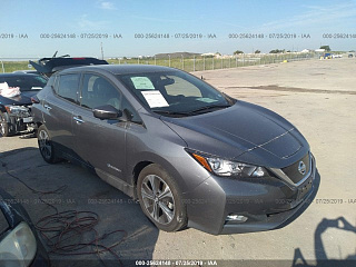 NISSAN LEAF 2018