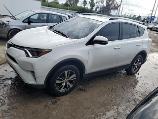 TOYOTA RAV4 ADVENTURE 2018