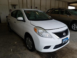NISSAN VERSA S 2014